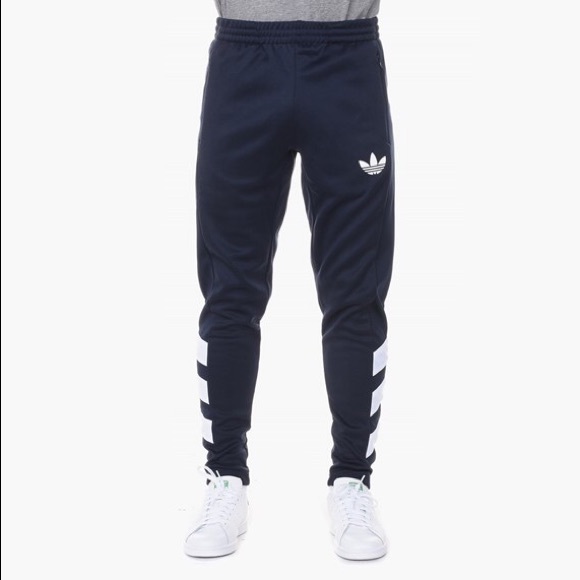 adidas originals jogger adidas originals jogger